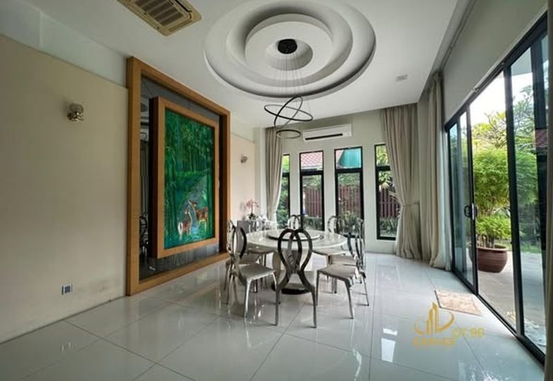 Seksyen 33, Shah Alam