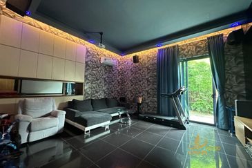 Seksyen 33, Shah Alam