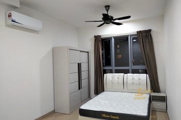 Gravit8 @ Klang South