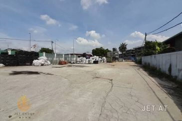 Jalan Bukit Kemuning