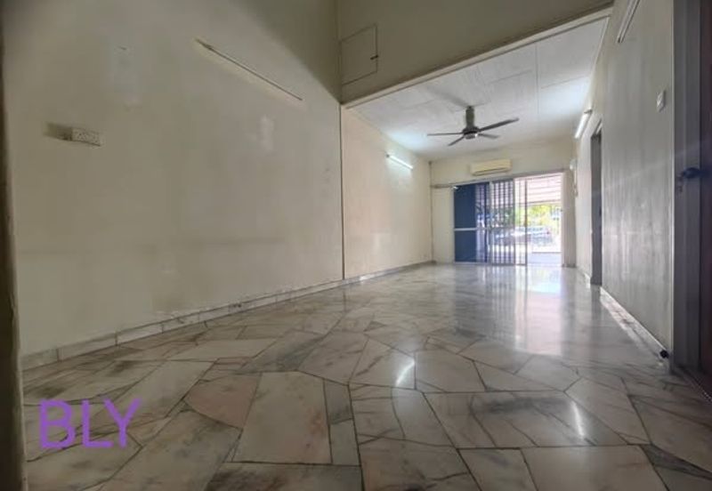 Taman Menara Maju, Klang