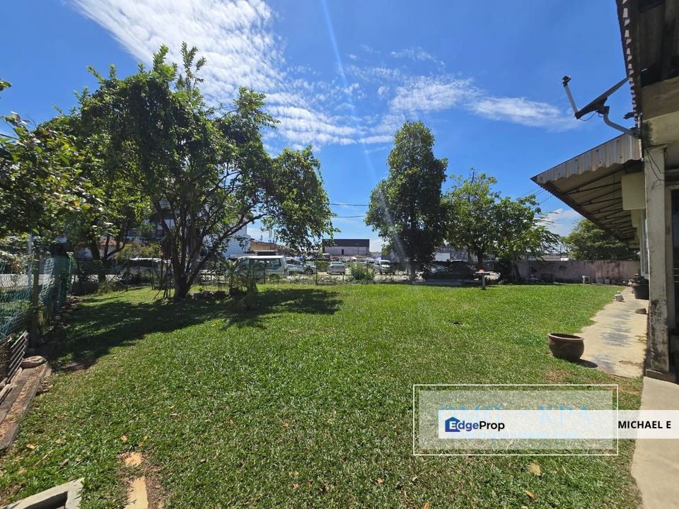Taman Chi Liung Klang SIngle Storey Corner Facing Field Ample Parking ...
