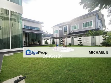 Shah Alam Seksyen 7 3 Storey BUngalow Renovated Extended Move In Condition, Selangor, Shah Alam