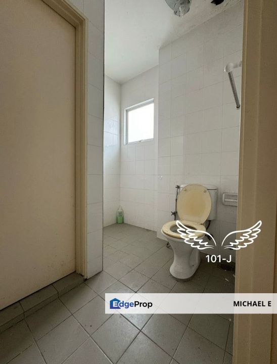 Cheapest In Town Kota Bayuemas Klang Double Storey Basic Unit Facing South, Selangor, Klang