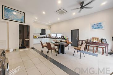 Villa 22 Bukit Rimau