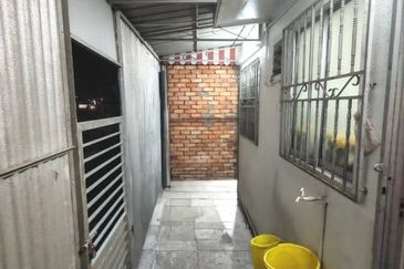 kampung Baru Jenjarom