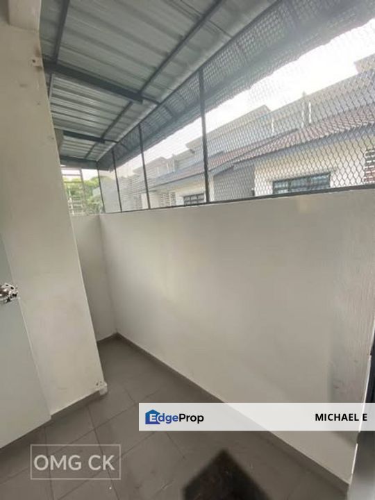 Full 100% Loan Available Bandar Mahkota Banting Single Storey Endlot Renovated Extended, Selangor, Banting