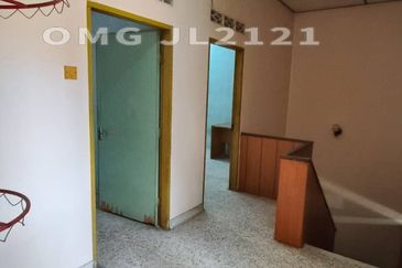 Taman Mulia, Banting