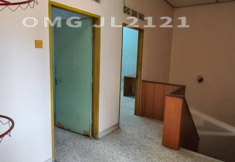 Taman Mulia, Banting