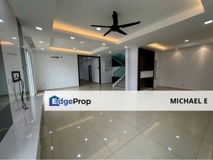 Bandar Bukit Raja Klang Paloma Double Storey Endlot Renovated Extended Move in COndition , Selangor, Klang