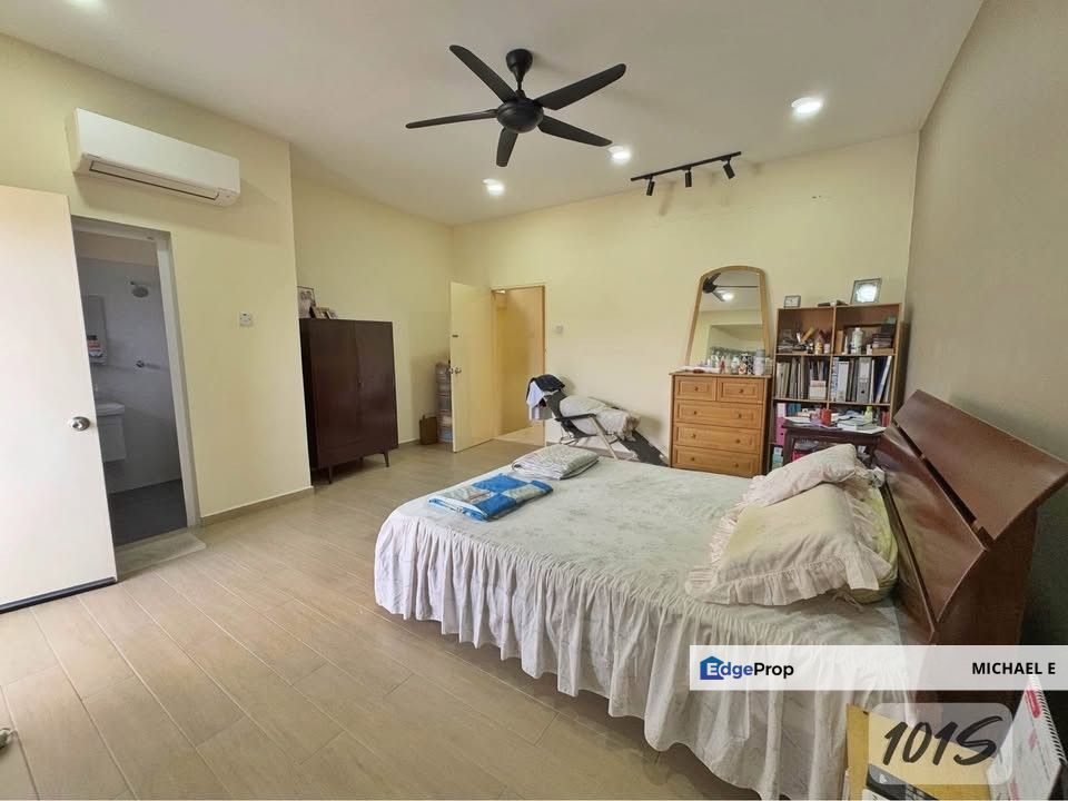 Taman Sentosa Klang Lorong Mohd Tahir Double Storey Renovated Move In Good Condition, Selangor, Klang