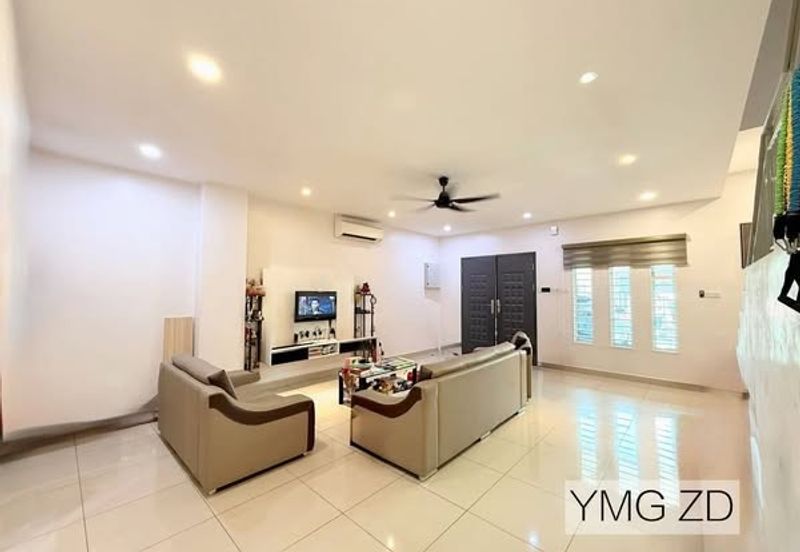 Taman Ehsan Jaya, Pendamaran