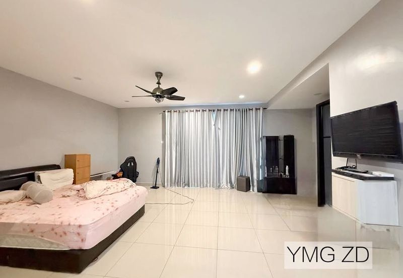 Taman Ehsan Jaya, Pendamaran