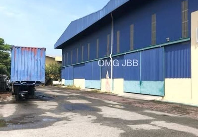 West Port, Pulau Indah