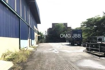 West Port, Pulau Indah