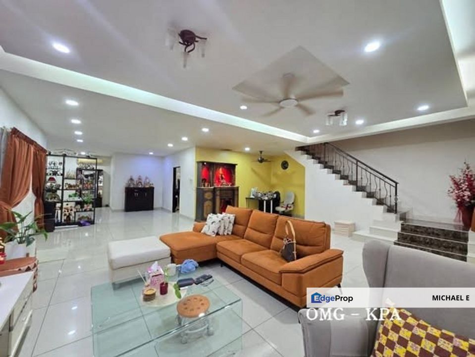 Taman Batu Belah Klang Double Storey Semi D Renovated Extended Move In Condition, Selangor, Klang