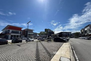 Bandar Bukit Raja @Taipan