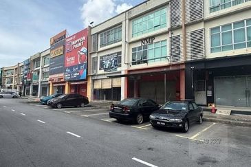 Pusat Komersial Seksyen 7