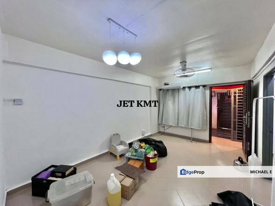 Pandamaran Jaya Port Klang PKNS Low Cost Flat Renovated Strata Title Move In Condition, Selangor, Port Klang