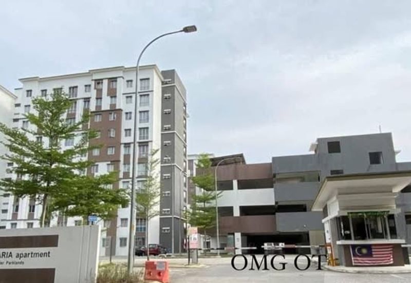 Azaria Apartment @ Bandar Paklands