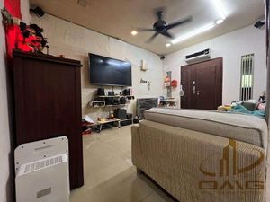 Facing Field Tepi Sungai Teluk Pulai Klang Single Storey Renovated Move ...