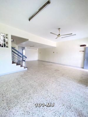 Taman Chi Liung Klang Double Storey Basic Unit Good Move In Condition ...
