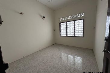 Port Klang (Pelabuhan Klang)