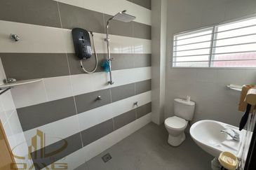 Port Klang (Pelabuhan Klang)