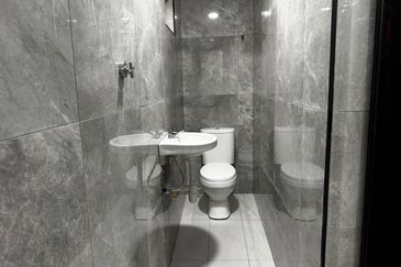 Taman Tepi Sungai ( Taman Teluk Pulai Indah )