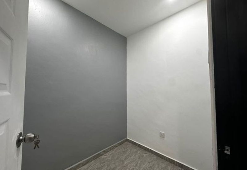 Taman Tepi Sungai ( Taman Teluk Pulai Indah )