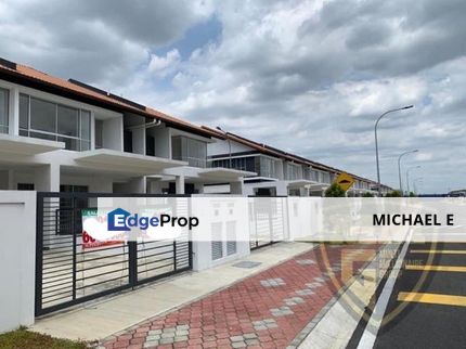 Brand New Kota Bayuemas Klang Double Storey Superlink Bare Unit Facing South Best Buy Value, Selangor, Klang