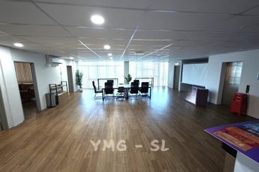 Jalan Bukit Kemuning