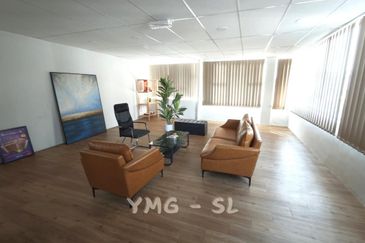 Jalan Bukit Kemuning