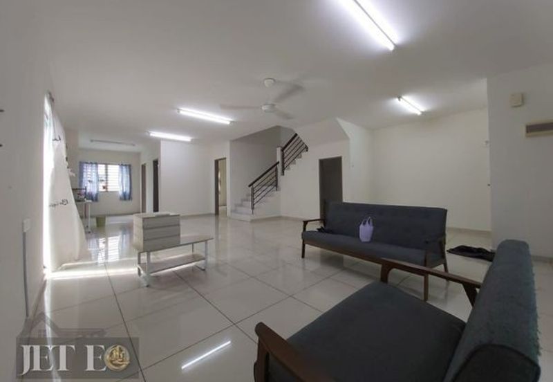 Taman Jenjarom Permai