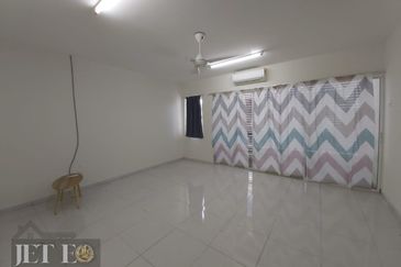 Taman Jenjarom Permai