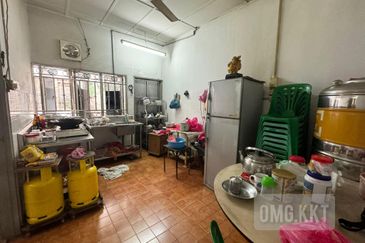 Jalan Sungai Nibong 3