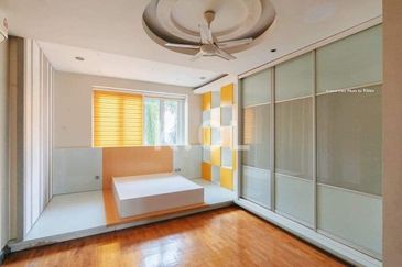 Seksyen 13, Shah Alam