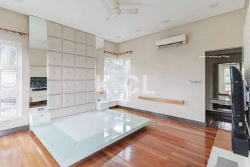 Seksyen 13, Shah Alam