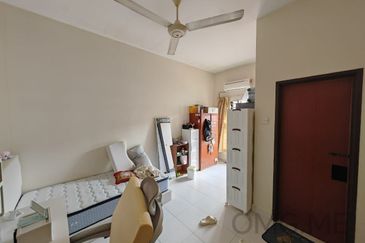 Taman Gembira, Jenjarom