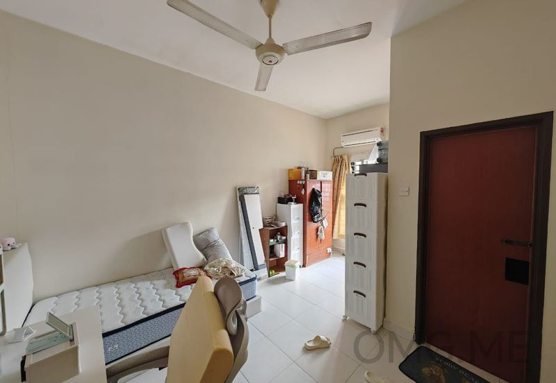 Taman Gembira, Jenjarom