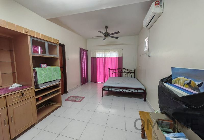 Taman Gembira, Jenjarom