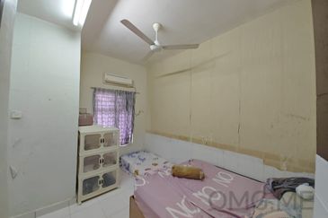 Taman Gembira, Jenjarom