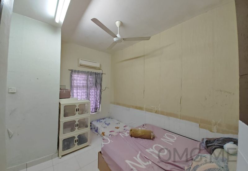 Taman Gembira, Jenjarom