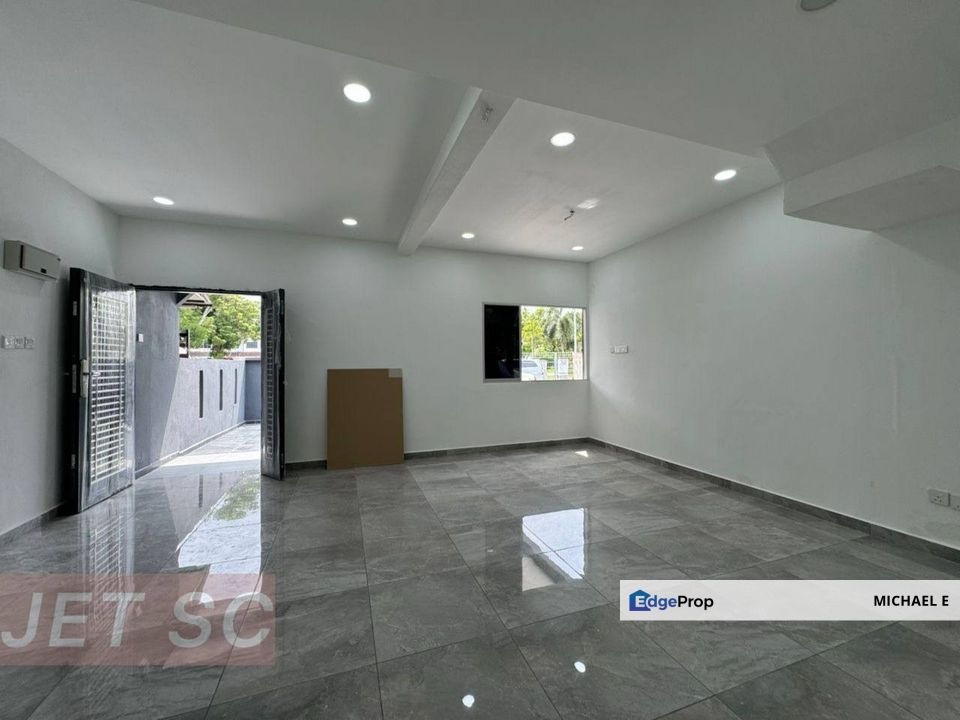 Taman Klang Utama Double Storey Corner Renovated Facing No House Move ...