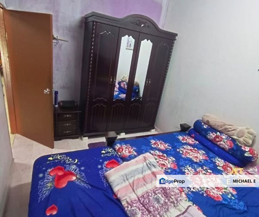 Full Loan Taman Maznah Klang Single Storey Basic Good Condition Best Buy Value, Selangor, Klang