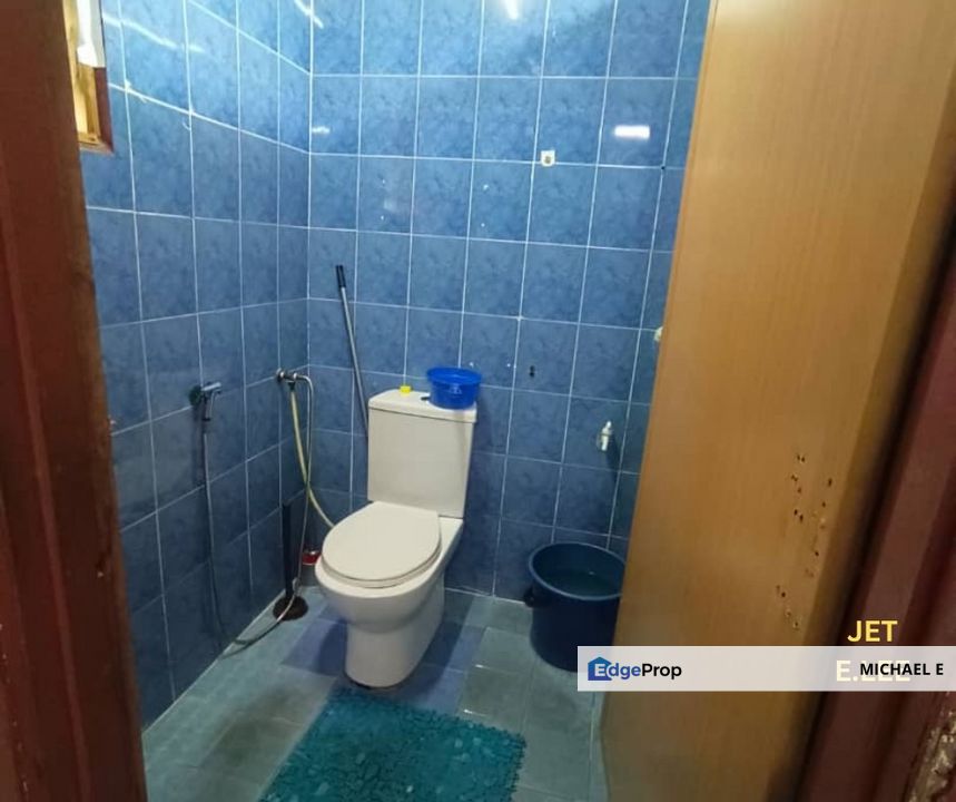 Full Loan Taman Maznah Klang Single Storey Basic Good Condition Best Buy Value, Selangor, Klang