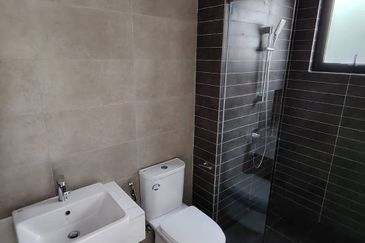 Freesia Residences @ Tropicana Aman