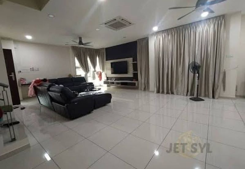 Taman Jenjarom Permai