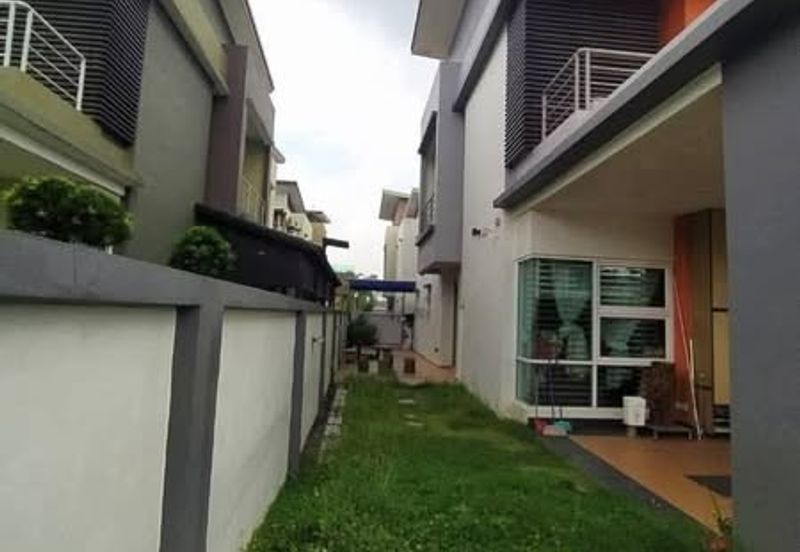 Taman Jenjarom Permai