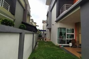 Taman Jenjarom Permai